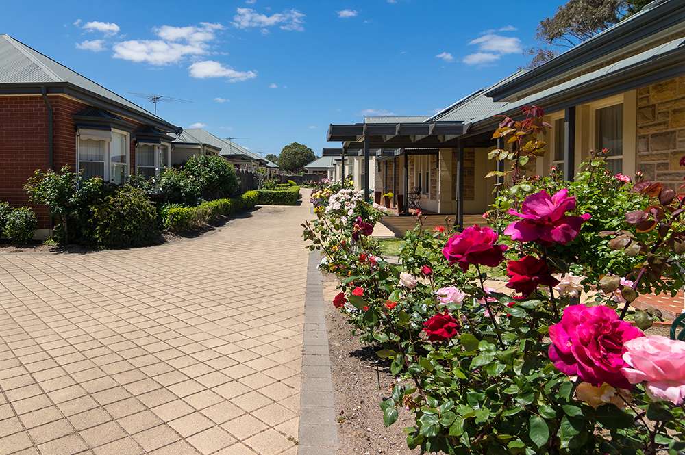 Scarborough Mews Retirement Village 
