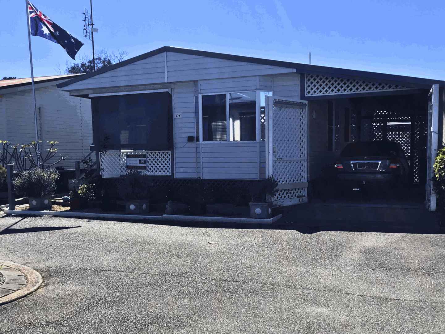 Sunstrip Village - Site 77