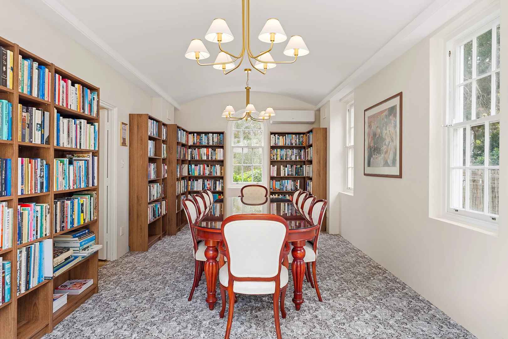 Light-filled 2 Bedroom Apartment with Spacious Balcony - Unit 21