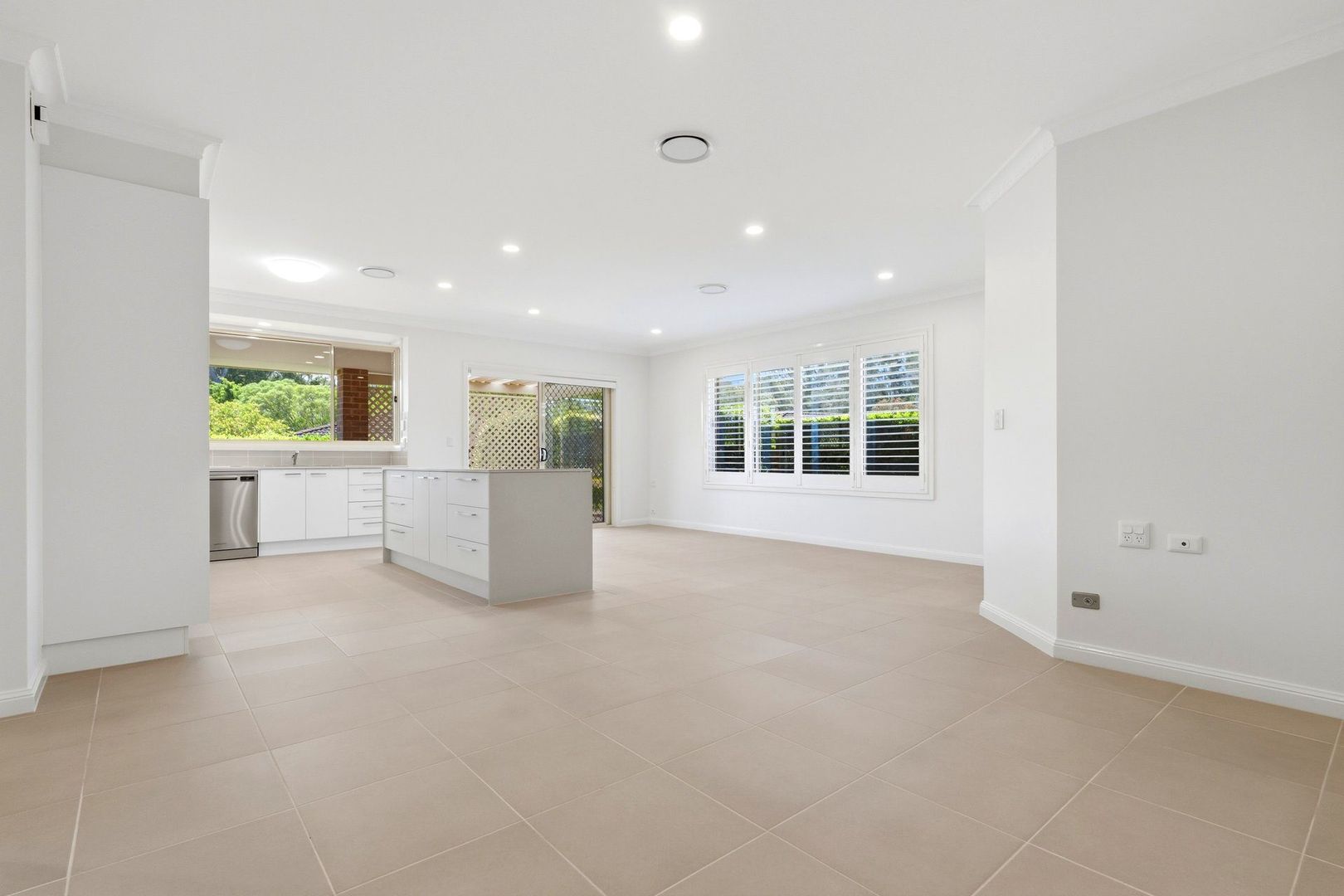 Retire in style in an established and welcoming village!