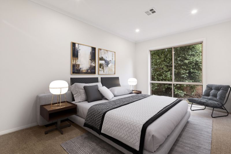 Modern, Move-In Ready Villa with Sunny Courtyard