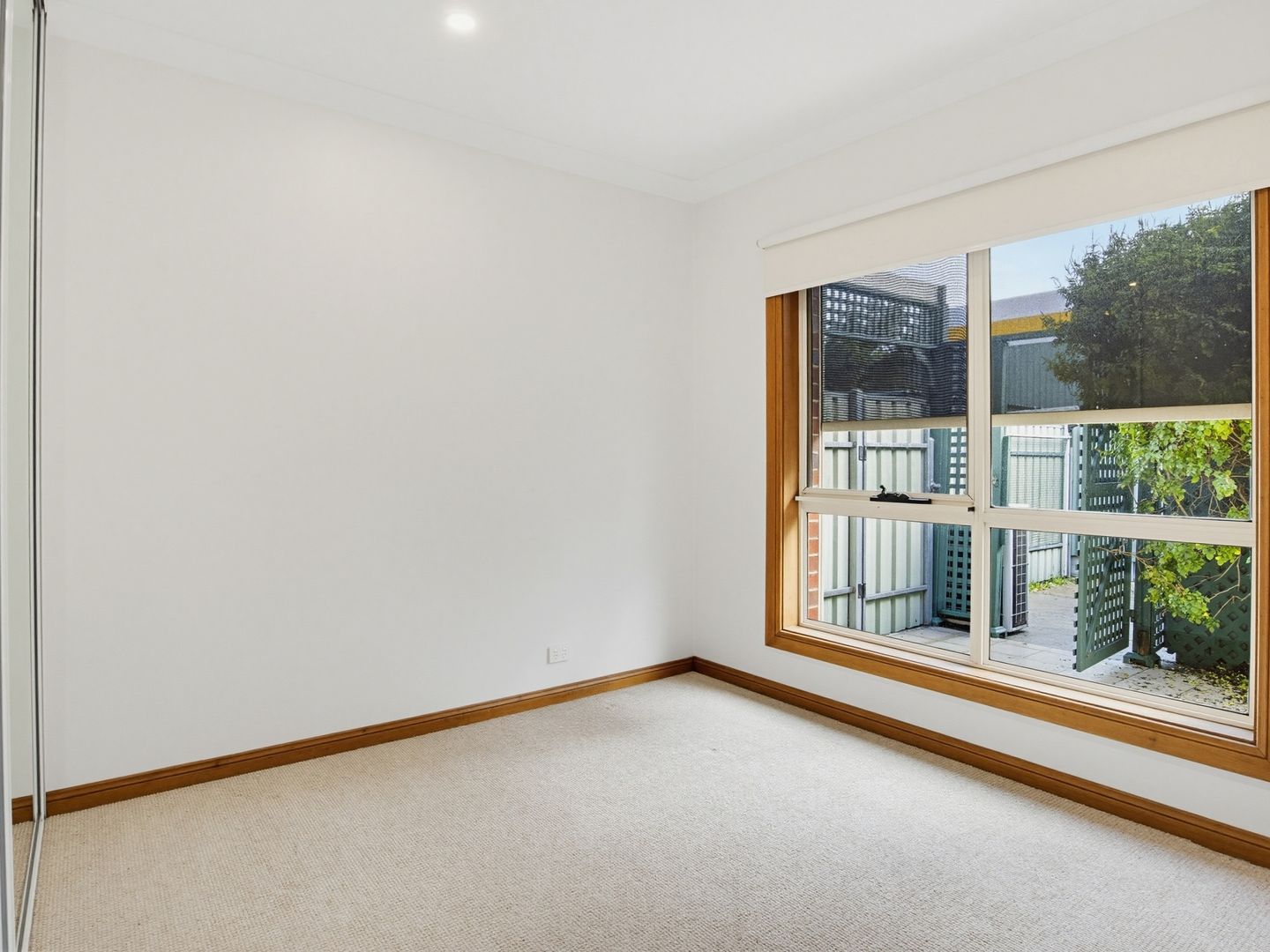 3/5 Cornish Street