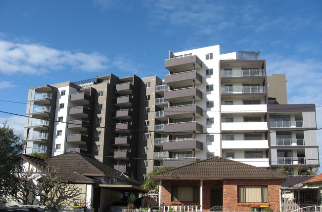 House price surge helps downsizers enter 2020 in market box seat