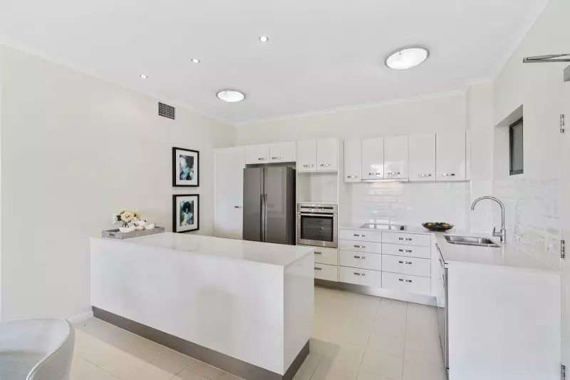 Contemporary two-bedroom apartment