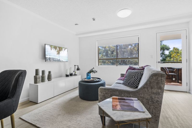 One-bedroom apartment with resort style living