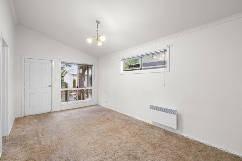 Close to Parkland – Perfect Opportunity!