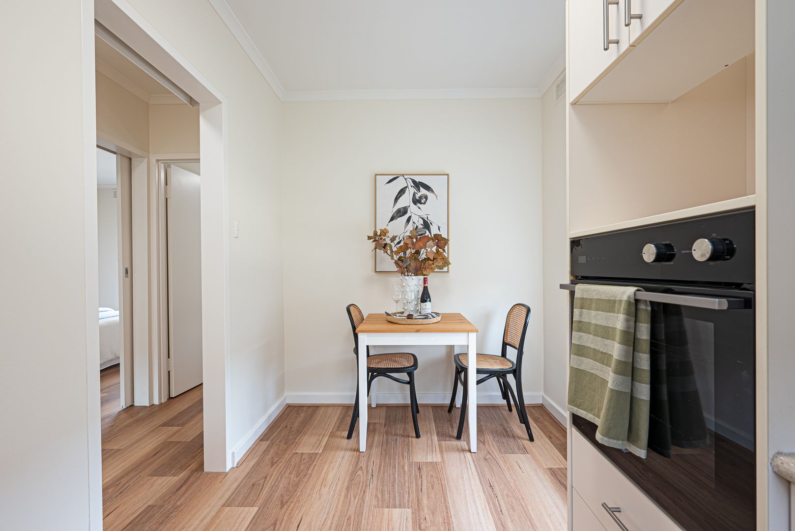 Are You Aged 65 Years or Older and No Longer Working Full Time ? A Warm Welcoming Lifestyle Awaits in Glenelg North