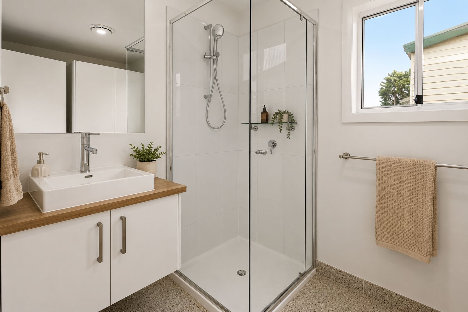 Rightsize your lifestyle to Blue Gum Lifestyle Estate in the Snowgum.