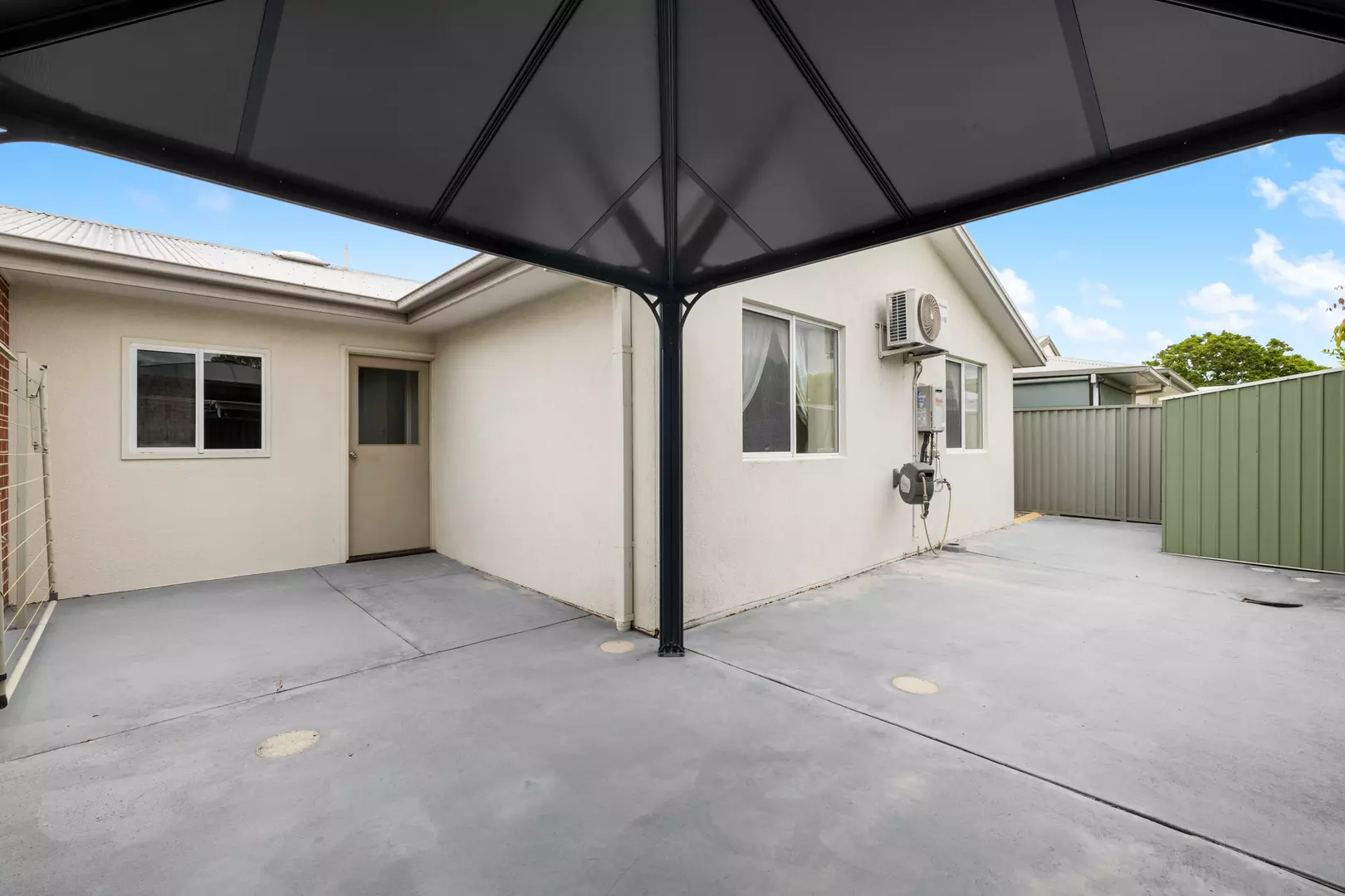 Home 119 Two Bedrooms at Palm Lake Resort Carindale