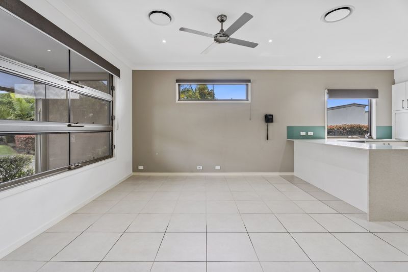 Sunlit Corner Haven - Seamless Living