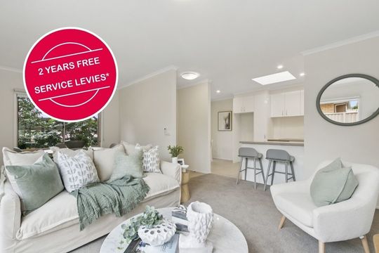 2 bed villa with private courtyard and modern kitchen