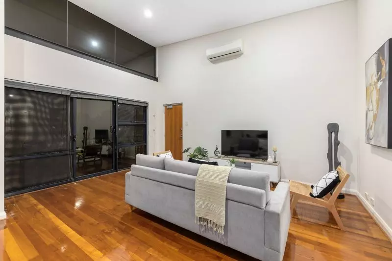 Modern Living in Prime Location!