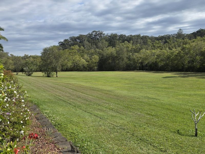 Picturesque grassland outlook!