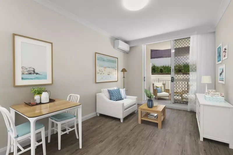 Beautifully refurbished one bedroom serviced apartment with sunny, private courtyard.