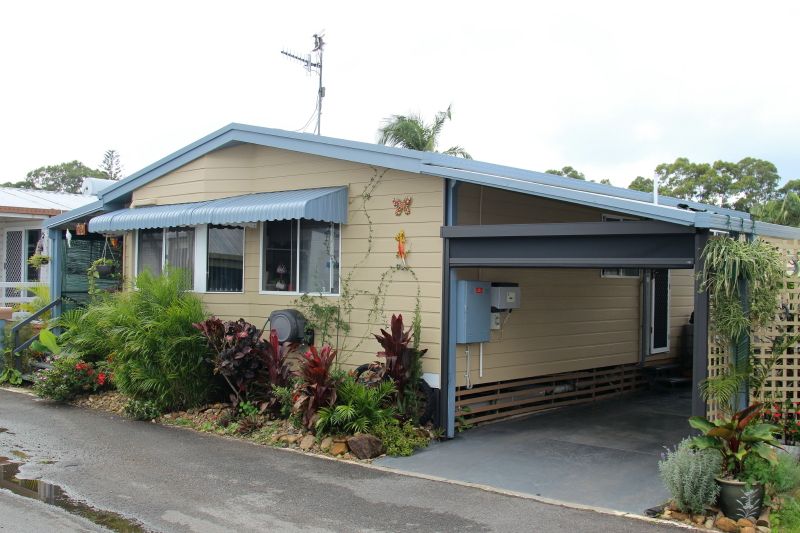 The Palms Village - Over 50’s pet friendly Lifestyle Village