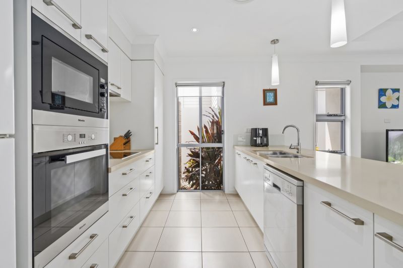 Site 22 - Established Sea Crest