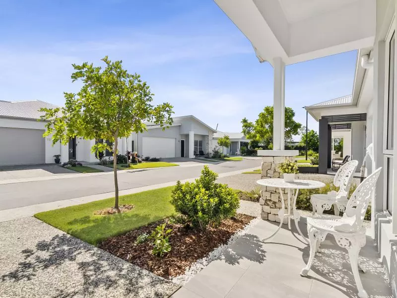 Site 84 - Established Avoca