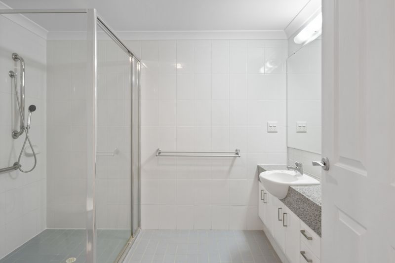 UNDER OFFER - Impressive Ground Floor Apartment