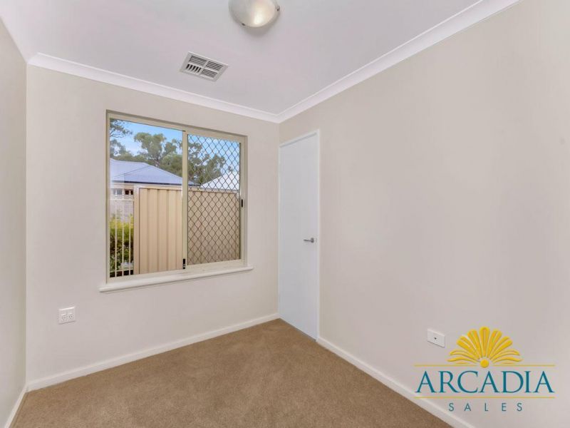 ARCADIA WATERS MANDURAH - Light & Bright, Carol 02 Design