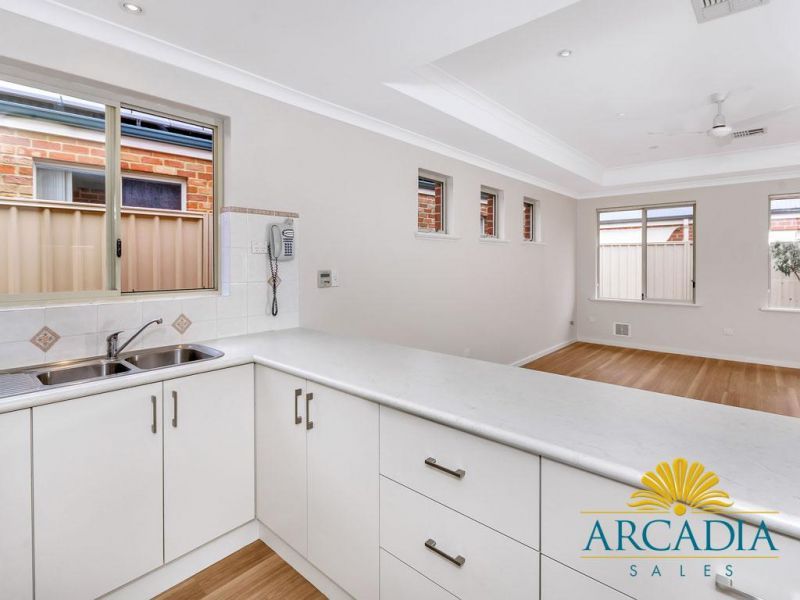 ARCADIA WATERS MANDURAH - Location - Location - Location
