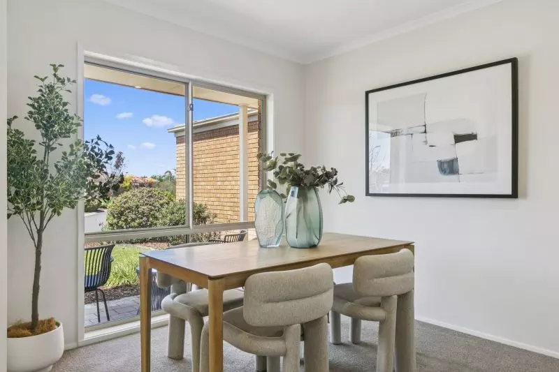 Stylish upgraded 2-bedroom villa