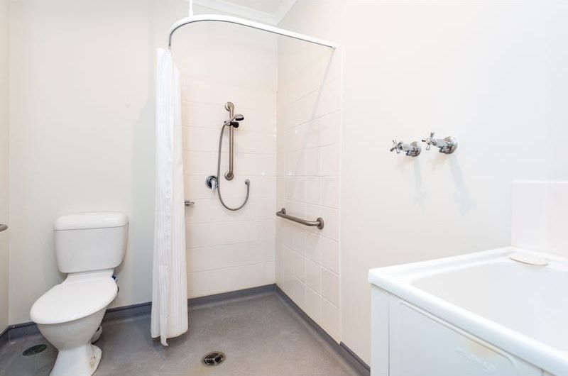 Over-55s Rental Opportunity | Meals, Community & Lifestyle in Gladstone
