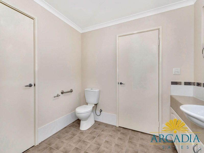 ARCADIA WATERS MANDURAH - Special Design 2 bedroom, Semi-Ensuite Bathroom