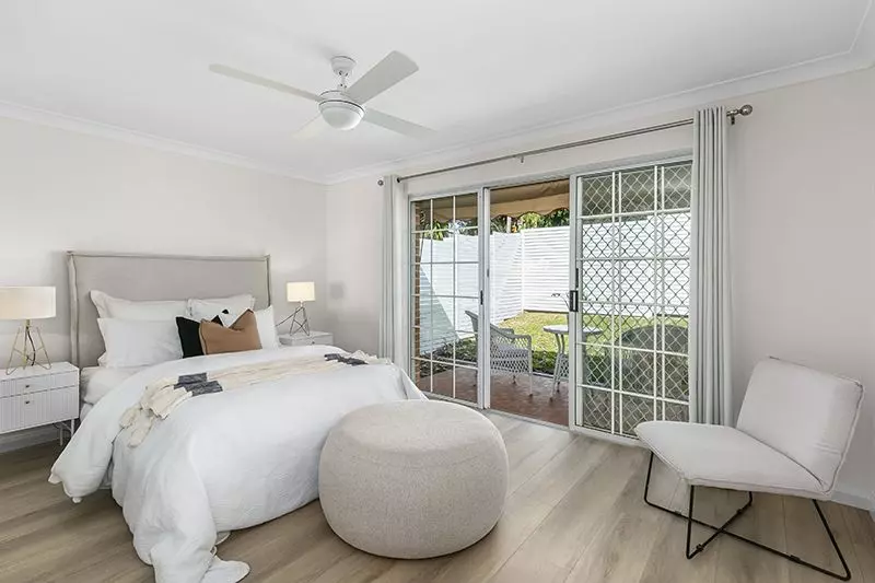 Rarely available newly renovated 2 bedroom, spacious, immaculately presented ground floor villa