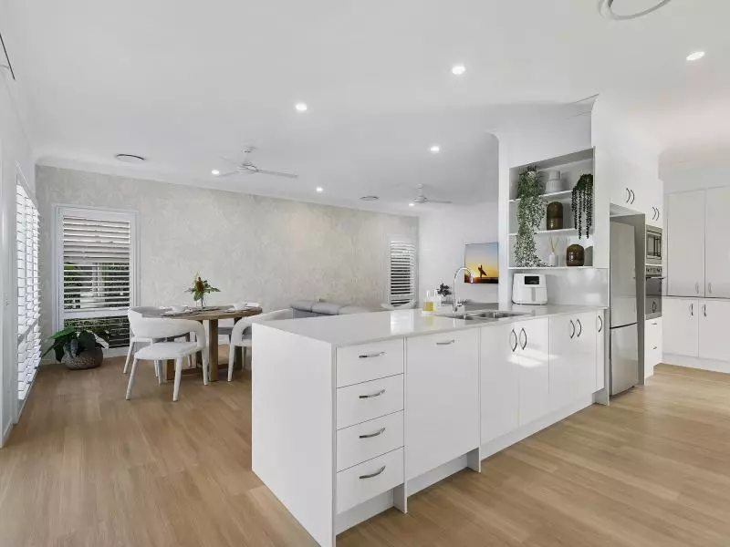 Site 36 - Established Noosa Gold (Hampton Facade)