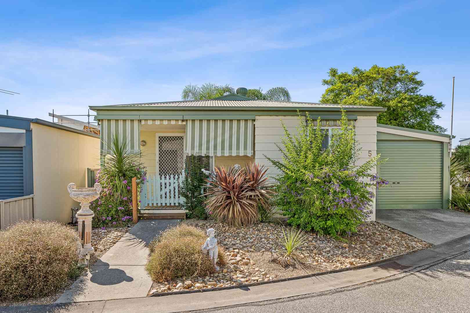 5 Glade Drive Bangholme - Palm Lake Resort Willow Lodge