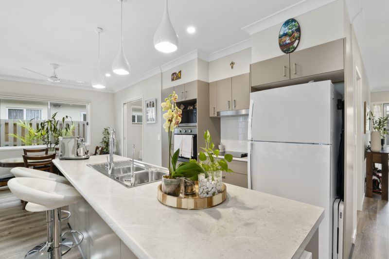 Immaculate Two Bedroom + Study – Make it Yours!