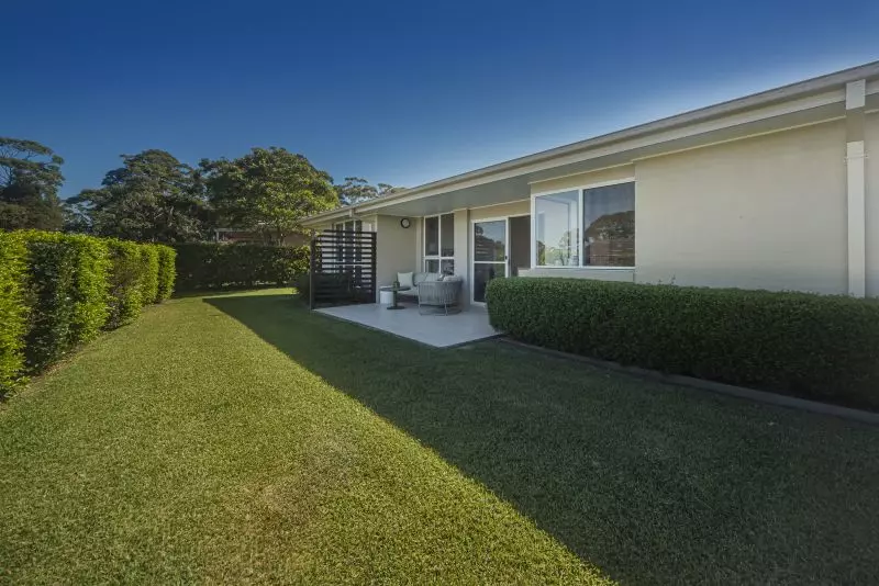 Spacious Coastal Villa with Room to Move