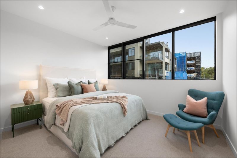 A city‑view sanctuary with room to live