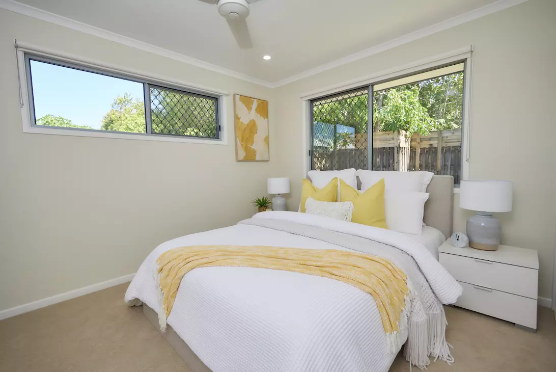 Villa 31 - Oak Tree Retirement Village Cairns - Beautiful 2 Bed + 2 Bath + Study Villa