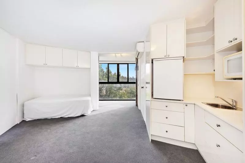 FRESHLY PAINTED WITH BRAND NEW CARPETS.