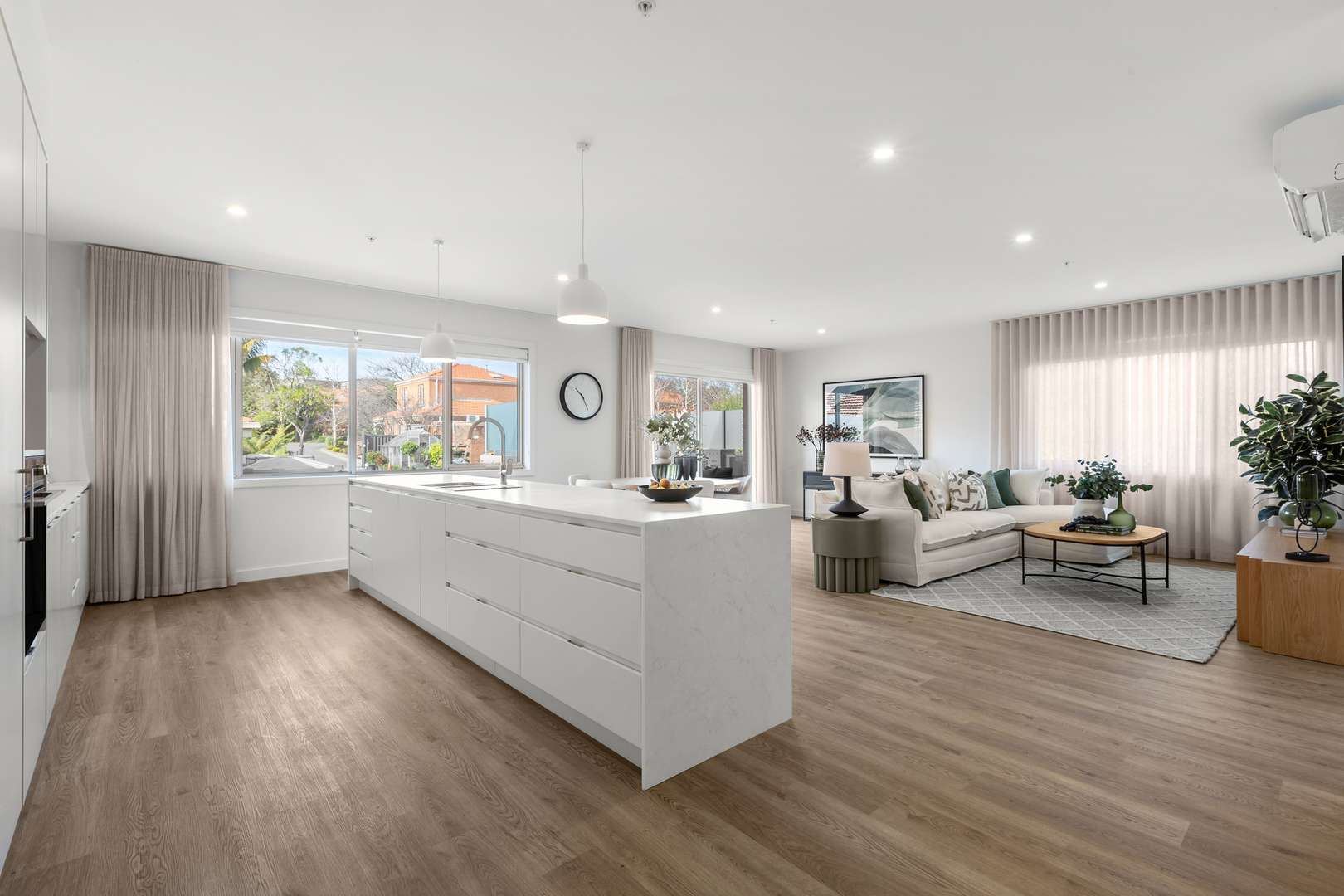 146/100 Station Street Burwood, VIC 3125