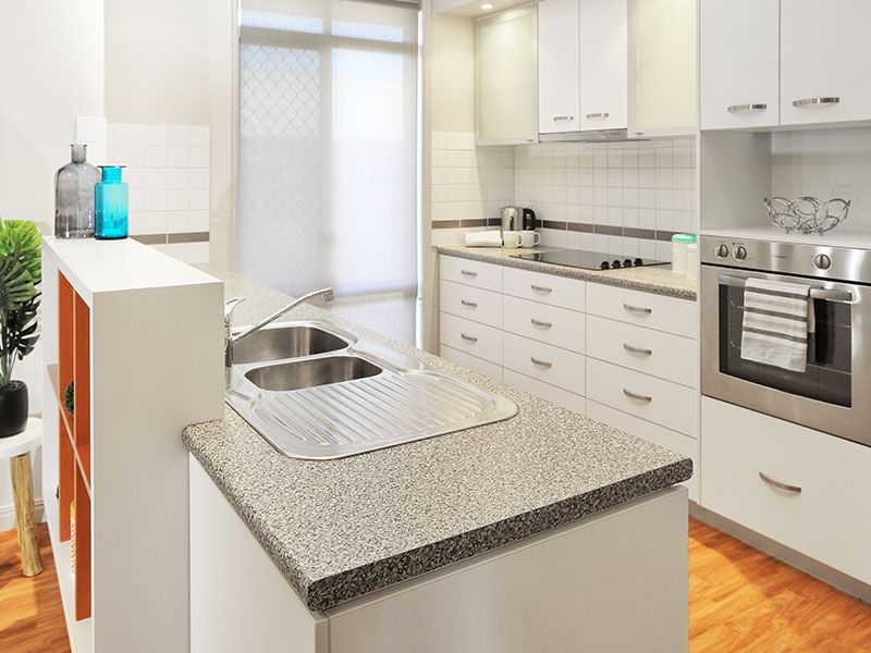 Beautiful unit - UNDER OFFER!