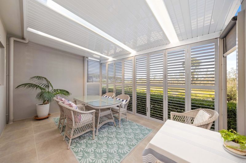 Great Corner Block with Views