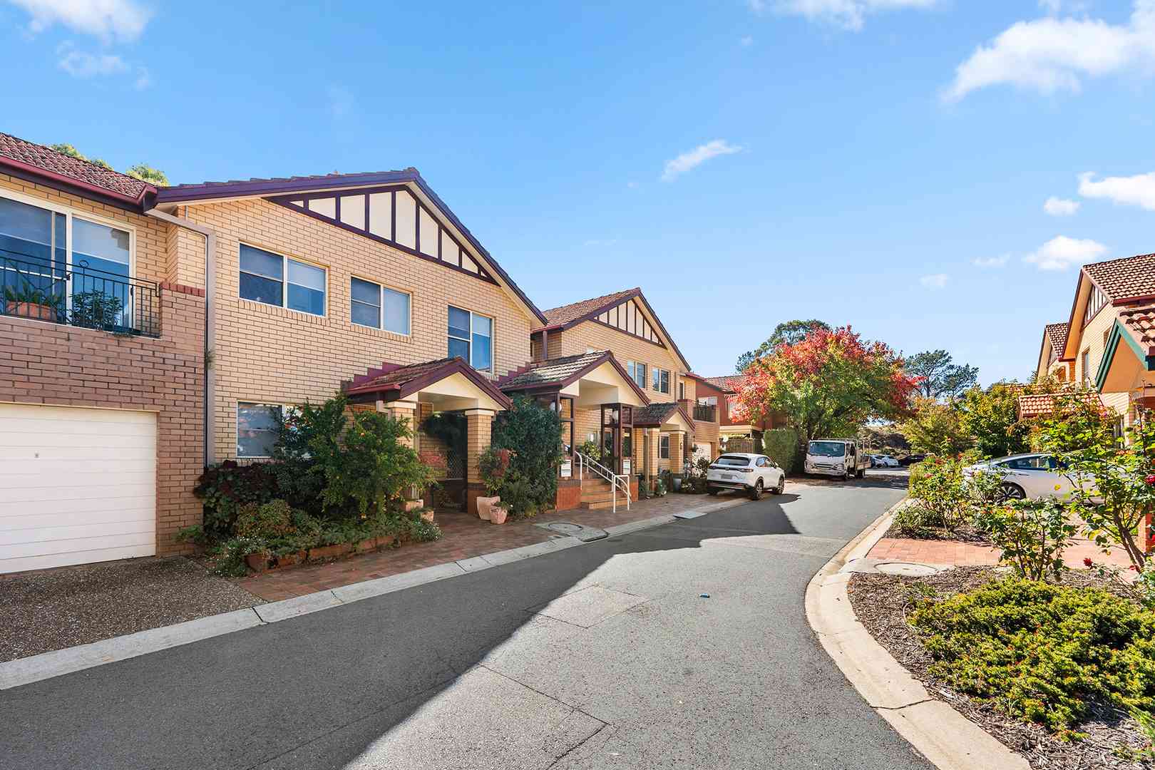 A sunny spacious home just 300m from the Deakin shops