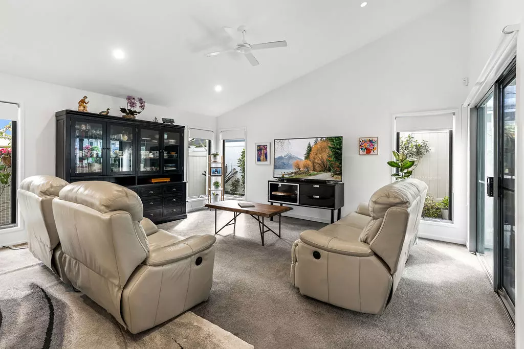 Palm Lake Resort Caloundra Cay