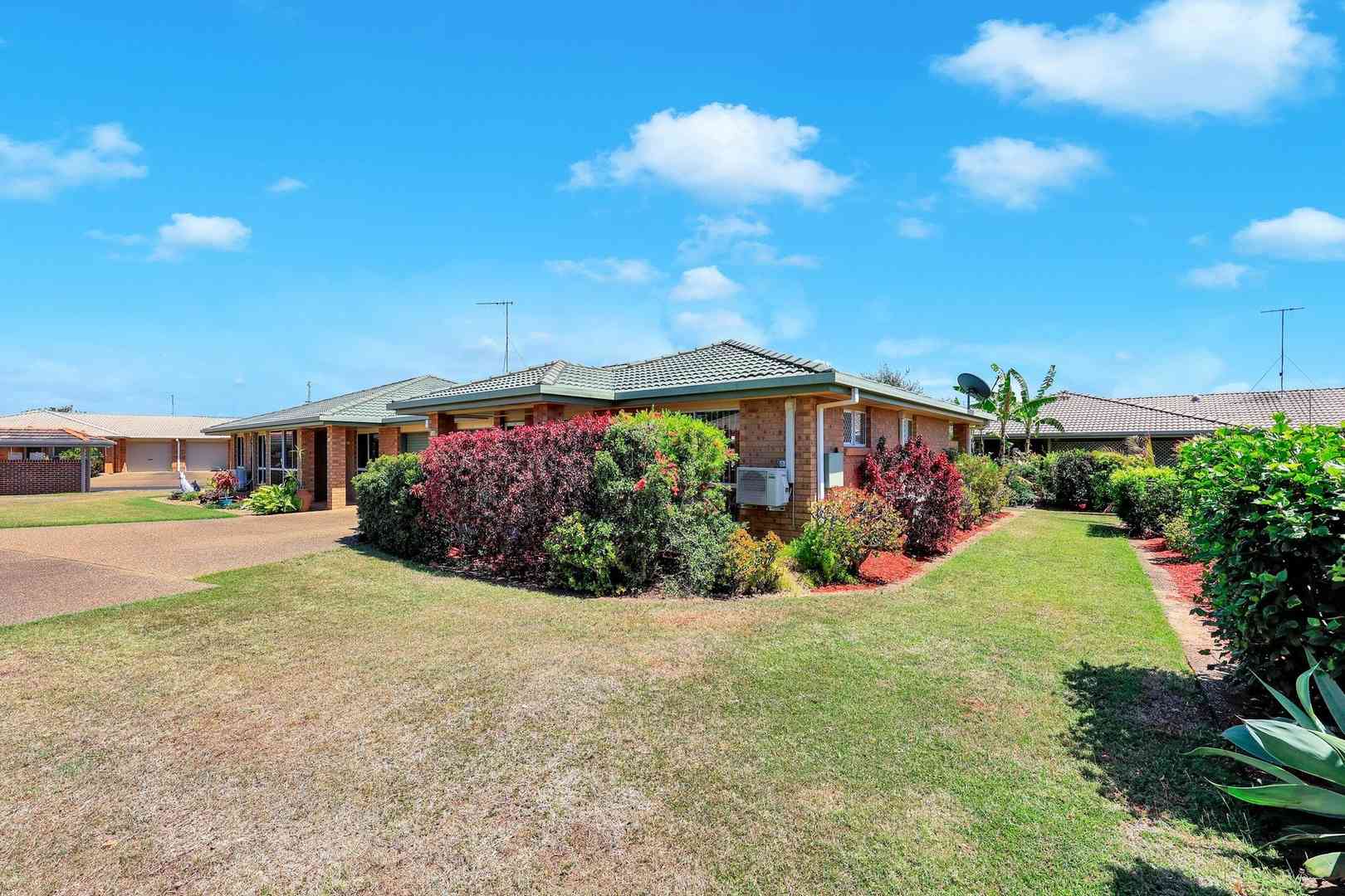 Private Garden Surrounds