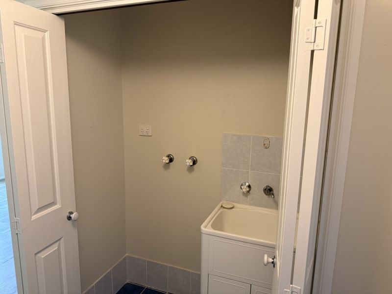 13 Teraglin Lakeshore