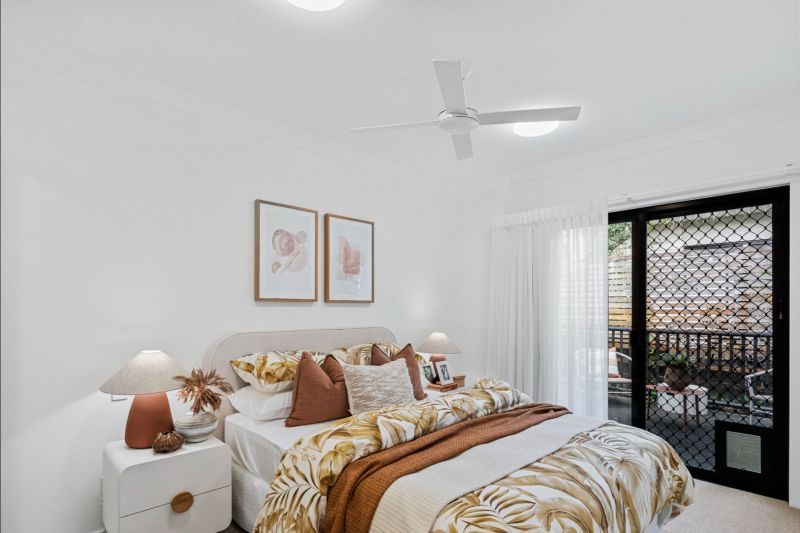 Spacious and bright one-bedroom villa