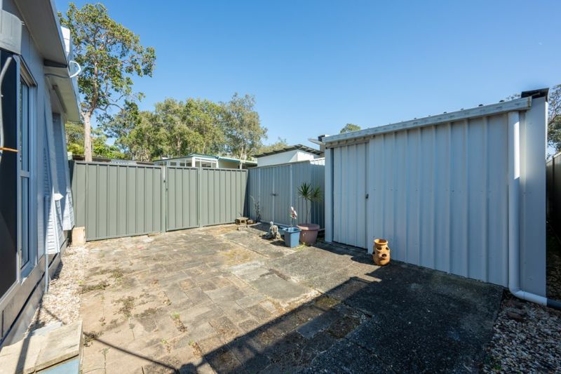 AFFORDABLE LIVING, BEACH A STROLL AWAY