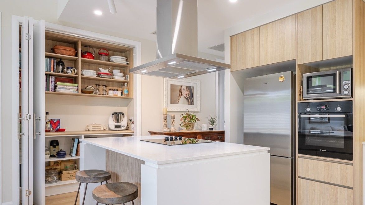 Spacious Resort Living with a Versatile RV Garage!