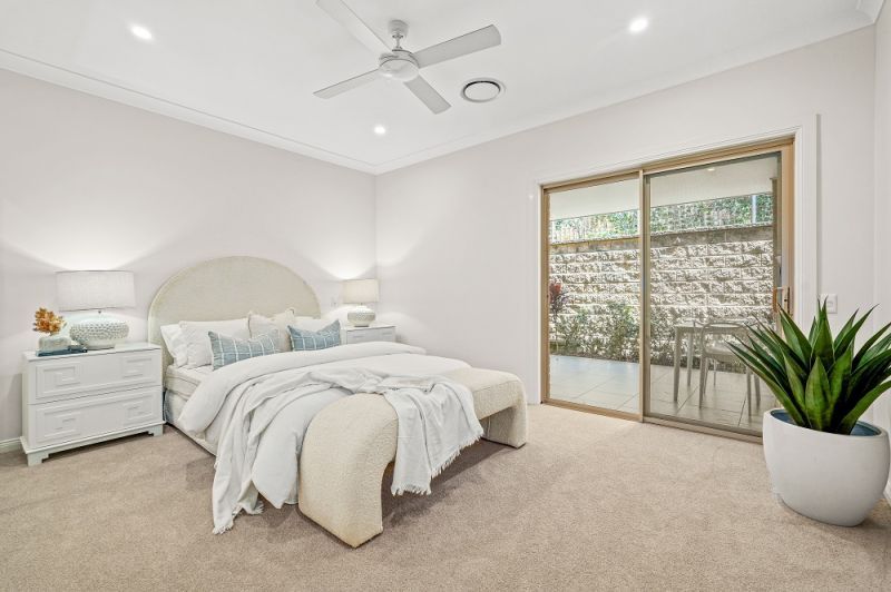 North Facing villa with multiple entertaining options