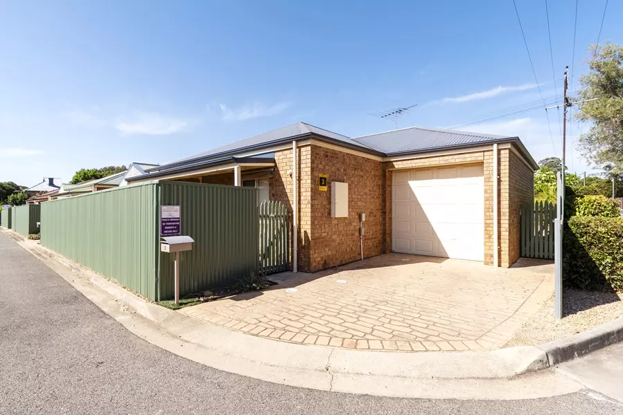 Solar System with Battery - Three Bedroom