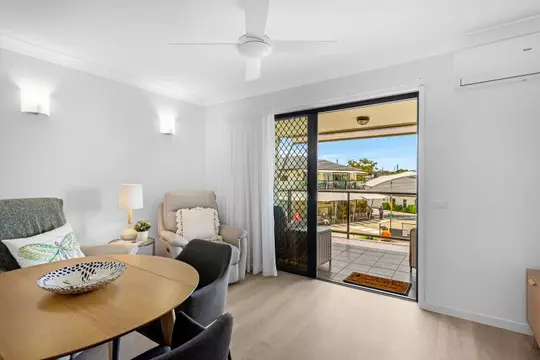 Studio apartment with ocean views