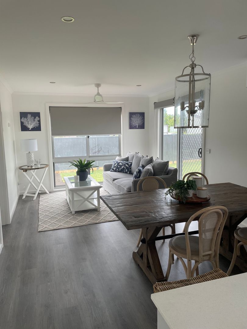 The Tide offers a modern look and generous living space for practical living. 