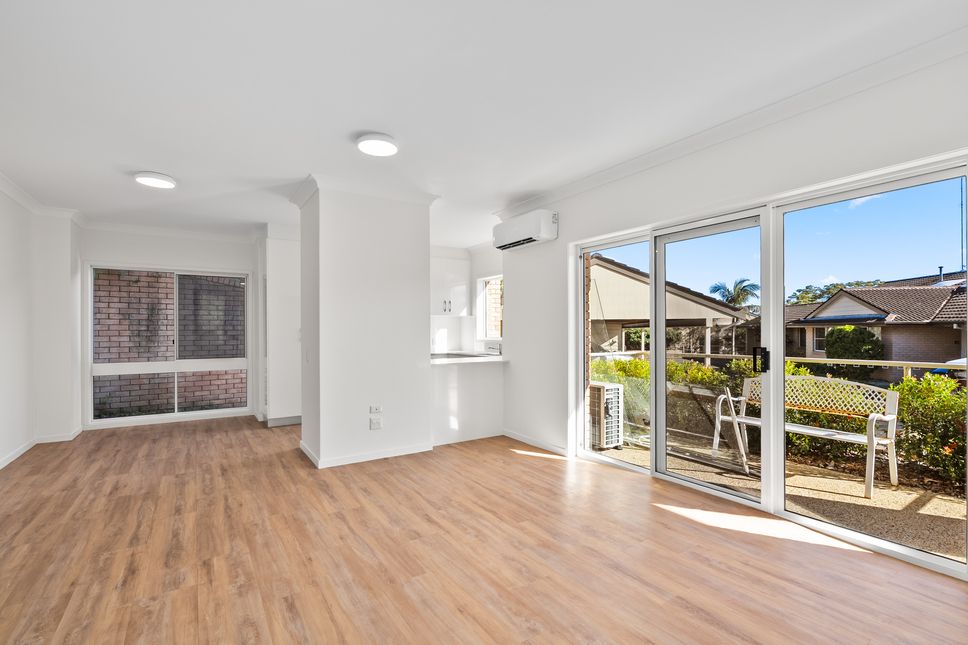 Refurbished and Spacious 2 Bedroom Home - Simpson of Gallipoli 623